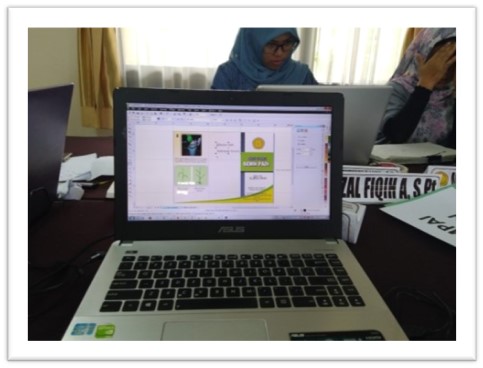Menggunakan Laptop ASUS A450 CC pada tahun 2018 di Lembang untuk membuat folder pertanian